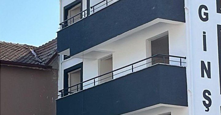Merkez Apartmanı