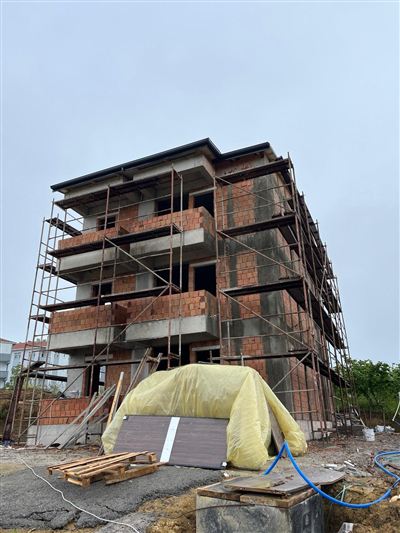 Orhan Apartmanı — 4